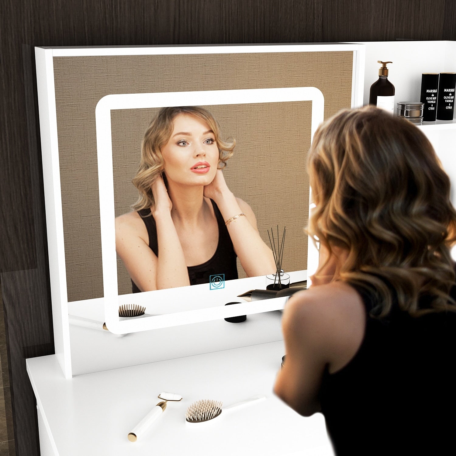 Ensemble coiffeuse de 100 cm de large avec tabouret et miroir.