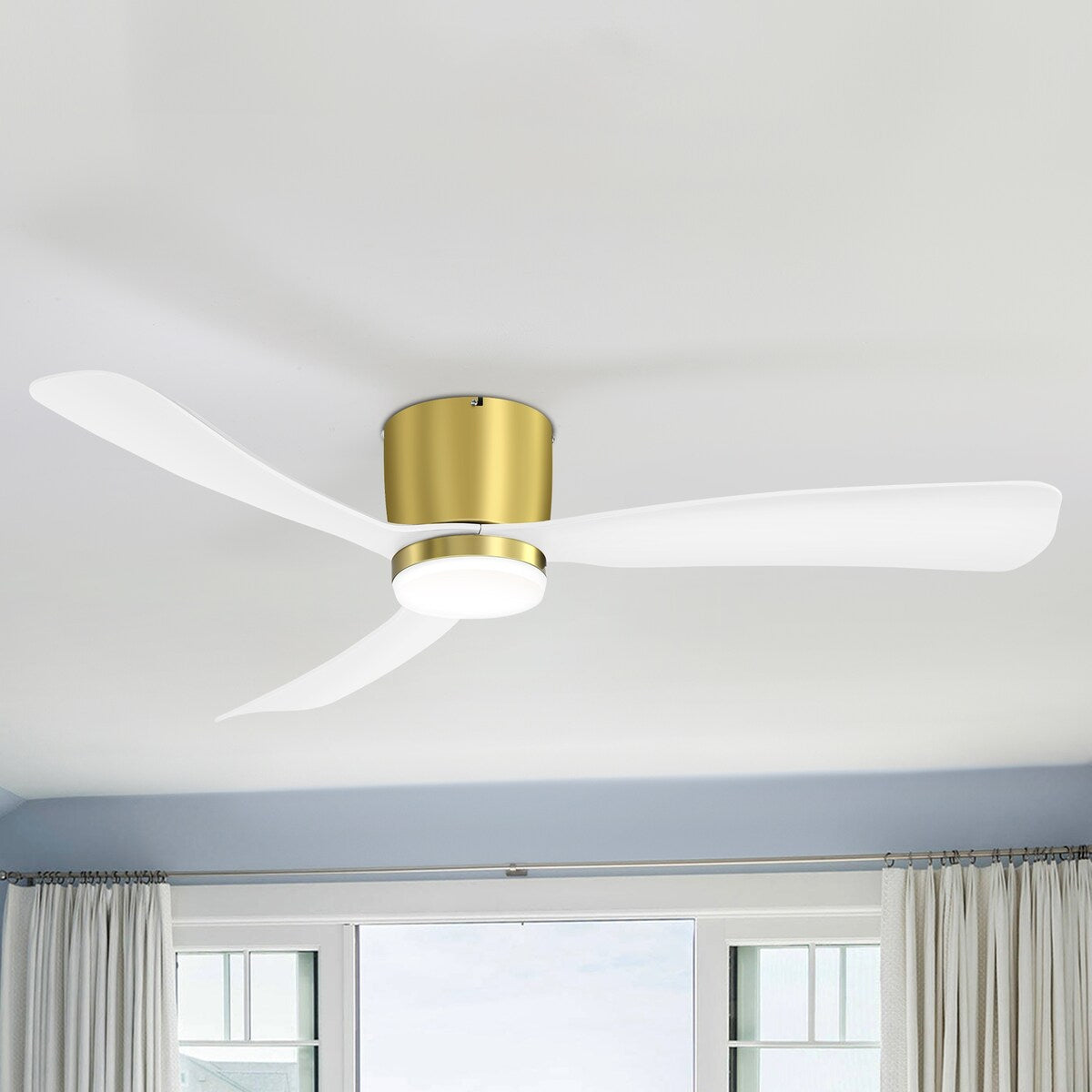 Ventilateur de plafond encastré noir/blanc de 52 pouces avec télécommande et éclairage LED (3 pales)