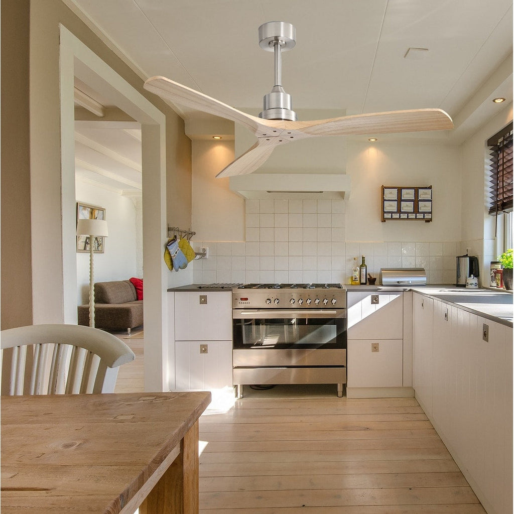 Ventilateur de plafond moderne de 132 cm (52 ​​pouces) en bois massif et ABS avec télécommande (sans éclairage), 6 vitesses de ventilation et flux d'air réversible.