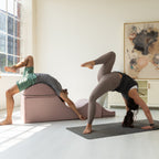 Chaise longue convertible Avana Kami / Yoga et massage - Pouf 2 en 1 avec fauteuil de yoga dépliable dissimulé, Microvelours - Non disponible