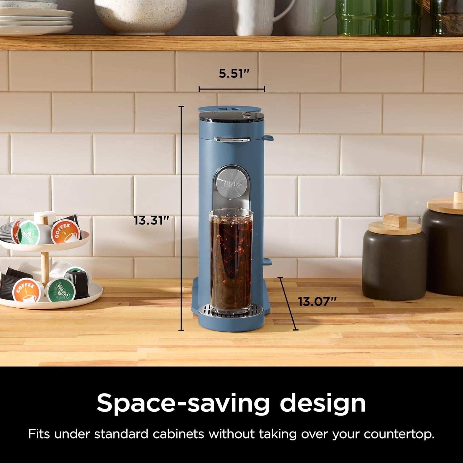 Cafetière individuelle bleue, compatible avec les capsules K-Cup, réservoir de 1,6 L, tailles de préparation de 177 à 710 ml, format compact