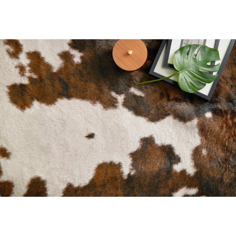 Tapis Alexander Home Yosemite en imitation peau de vache