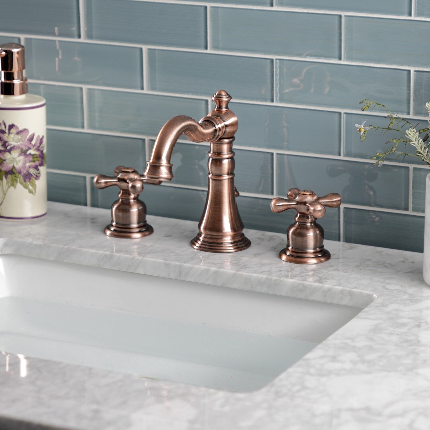 Robinet de salle de bain American Classic à entraxe de 8 pouces